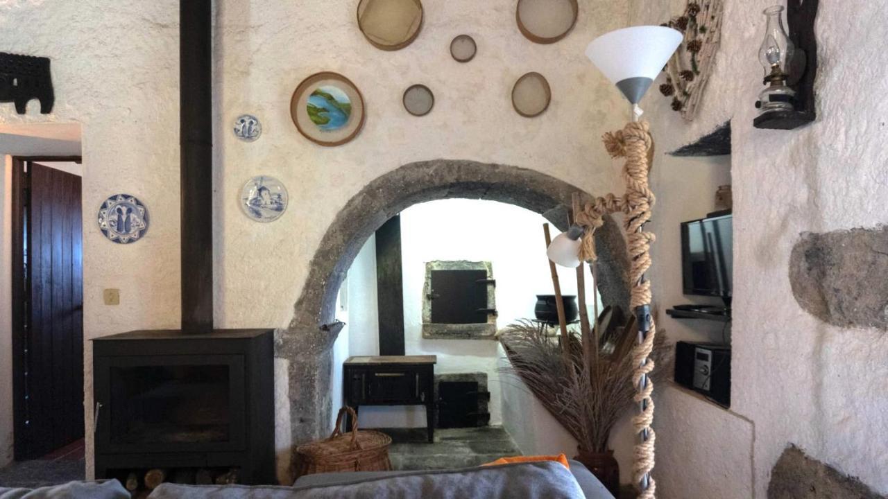 Willa Casa Da Pedreira Mosteiros  Zewnętrze zdjęcie